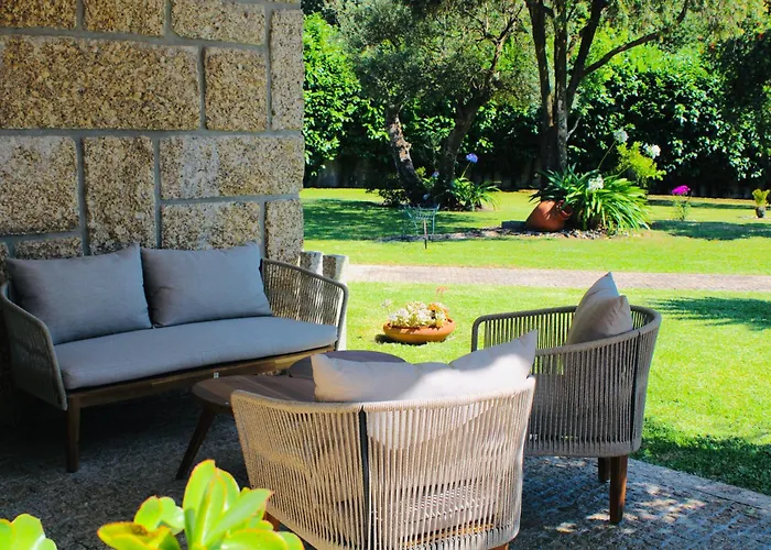 The Oak's Wolf-country House 4* Fafe