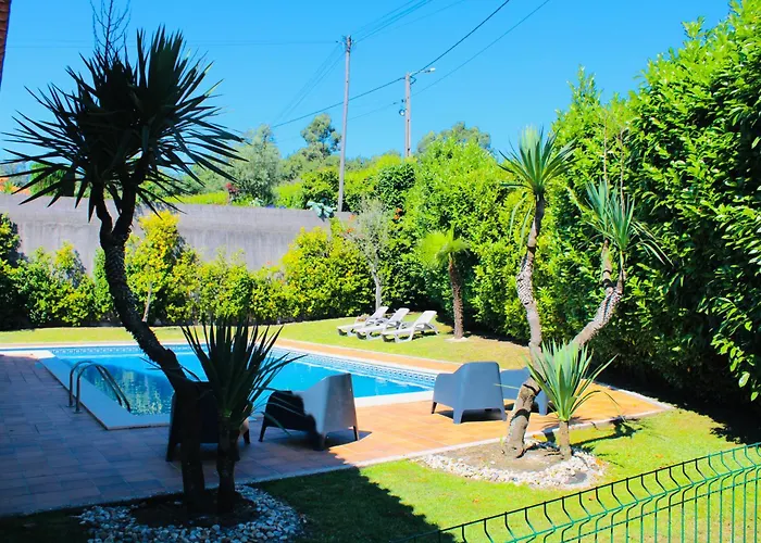 The Oak's Wolf-country House Gasthuis