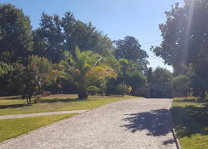 Gasthuis The Oak's Wolf-country House 4*