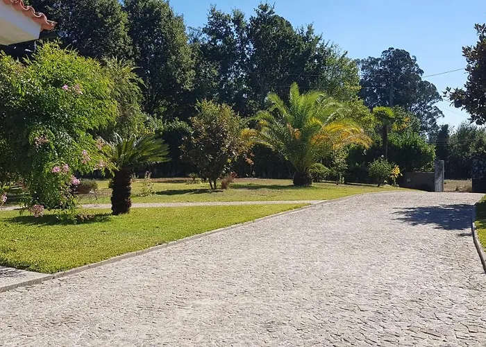 The Oak's Wolf-country House 4*